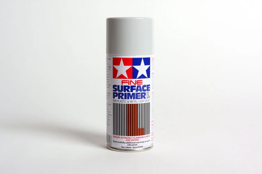 FINE Light Grey Surface Primer L SPRAY for PLASTIC / METAL - 180ml (For Plastic Models) [Tamiya] 87064